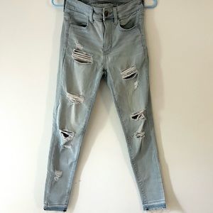 Women’s American Eagle High Rise Ripped Jeggings Size 2 Short